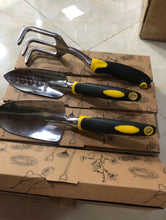 Load image into Gallery viewer, 3 Piece Garden Tool Set